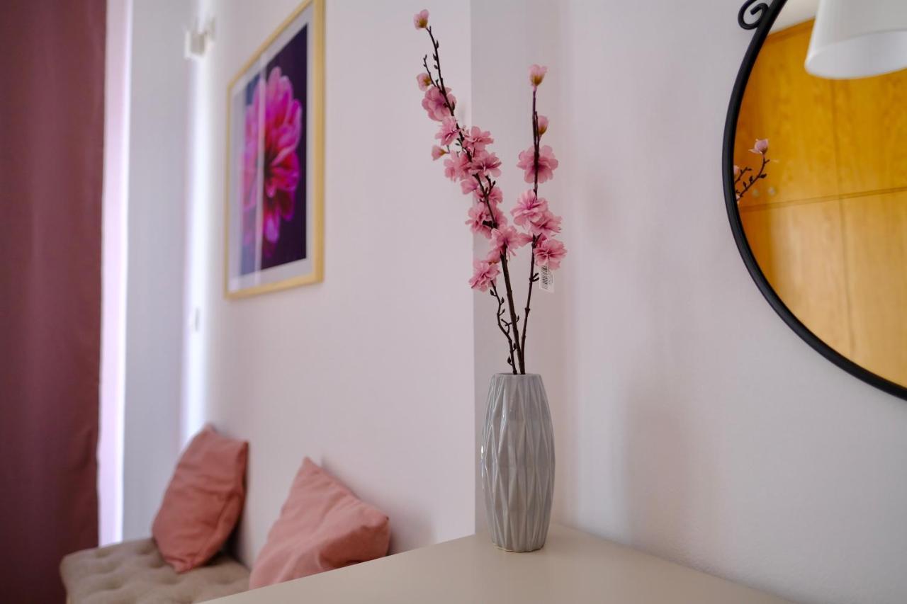 Chania Sweet Ground-Floor Apt Bagian luar foto