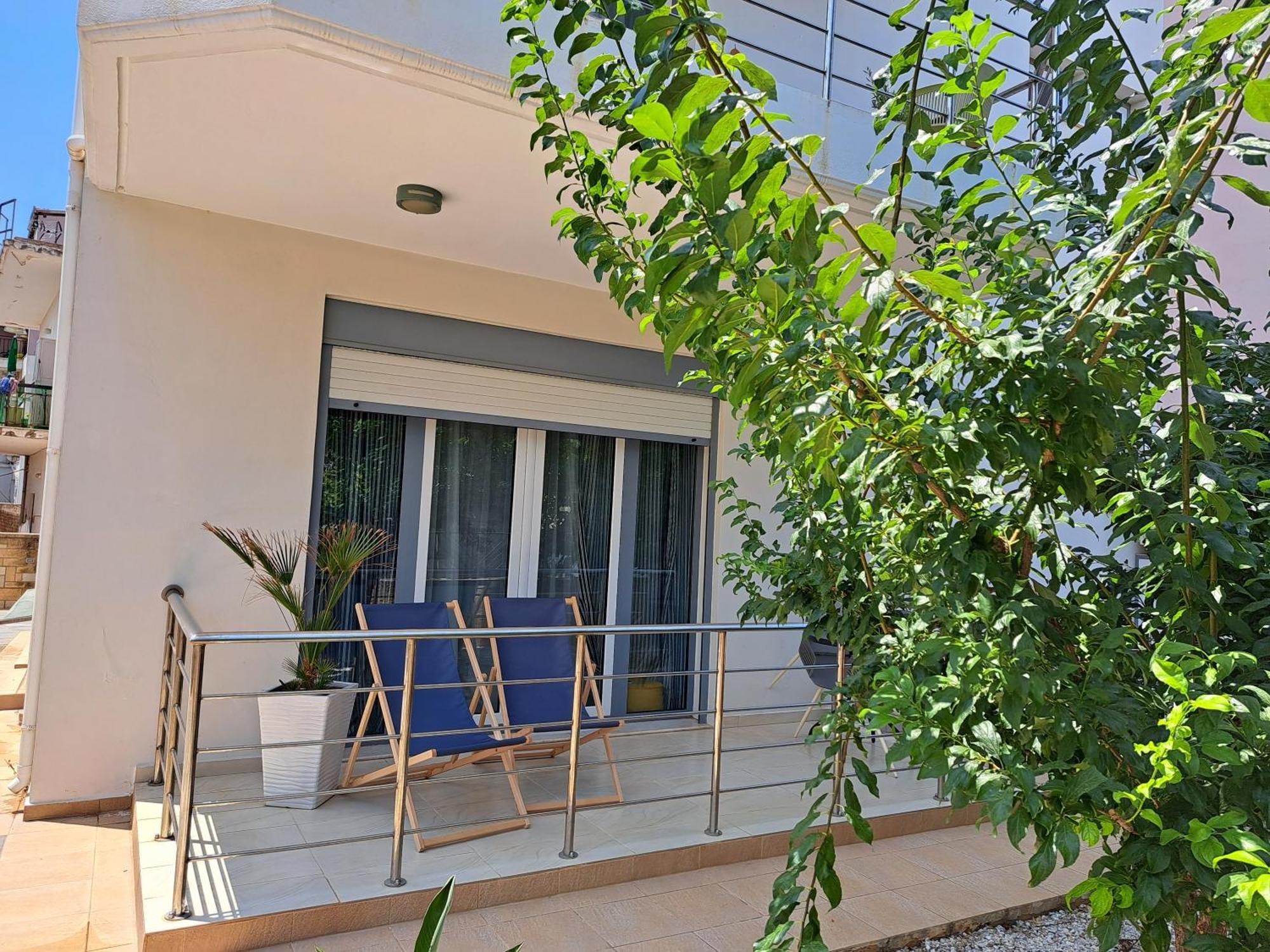 Chania Sweet Ground-Floor Apt Bagian luar foto